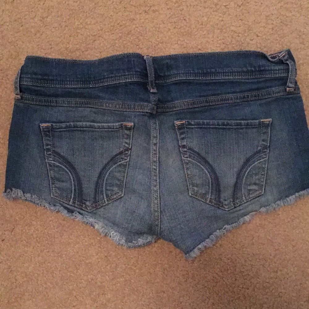 Shorts - Picture 2 of 2